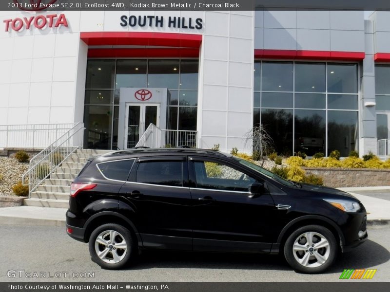 Kodiak Brown Metallic / Charcoal Black 2013 Ford Escape SE 2.0L EcoBoost 4WD