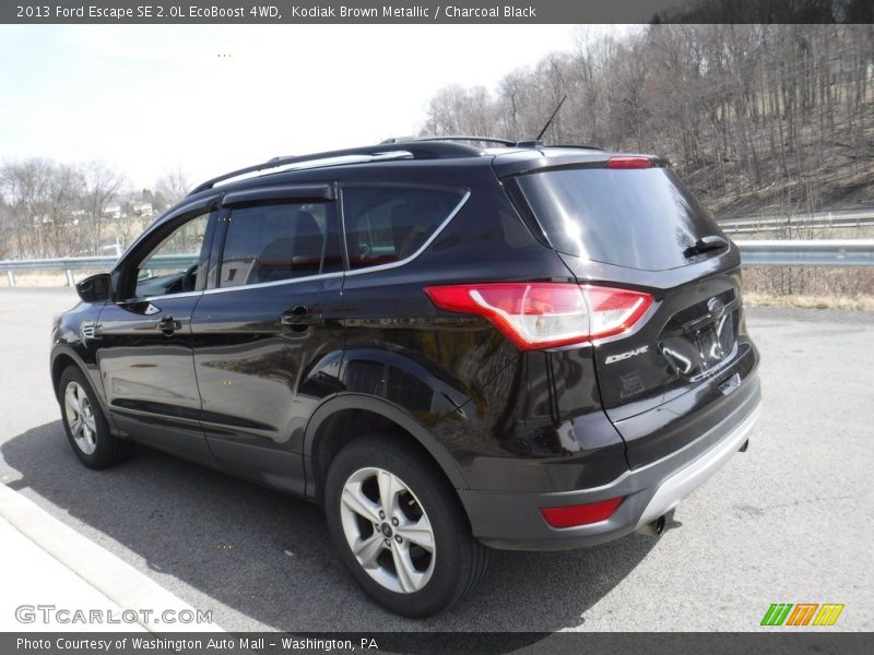 Kodiak Brown Metallic / Charcoal Black 2013 Ford Escape SE 2.0L EcoBoost 4WD