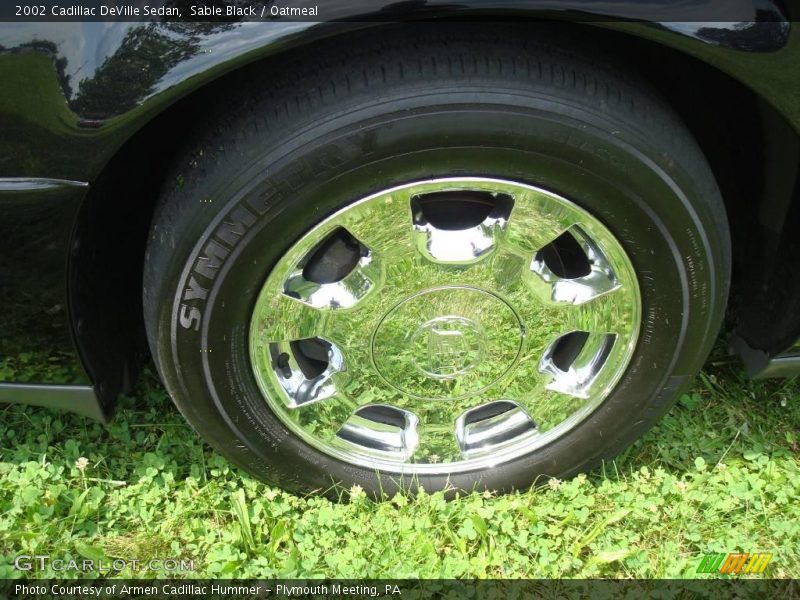 Sable Black / Oatmeal 2002 Cadillac DeVille Sedan