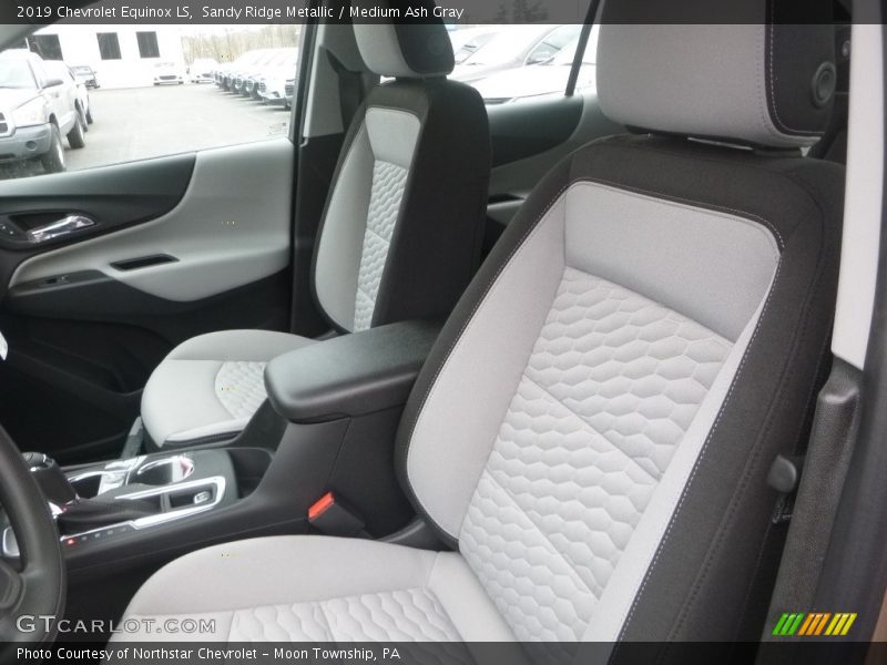 Sandy Ridge Metallic / Medium Ash Gray 2019 Chevrolet Equinox LS