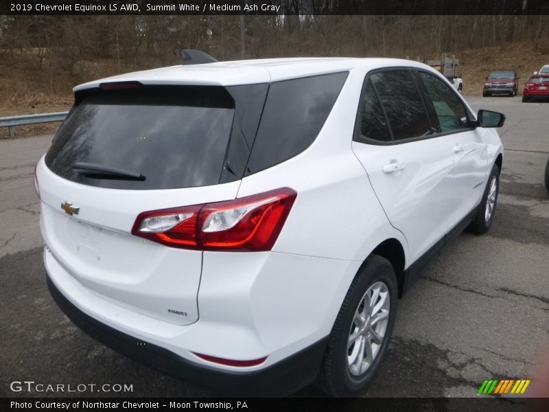 Summit White / Medium Ash Gray 2019 Chevrolet Equinox LS AWD