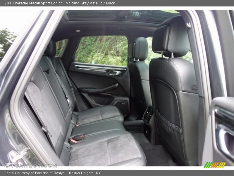 Volcano Grey Metallic / Black 2018 Porsche Macan Sport Edition