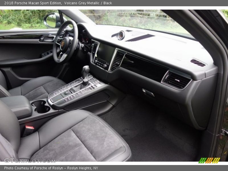 Volcano Grey Metallic / Black 2018 Porsche Macan Sport Edition