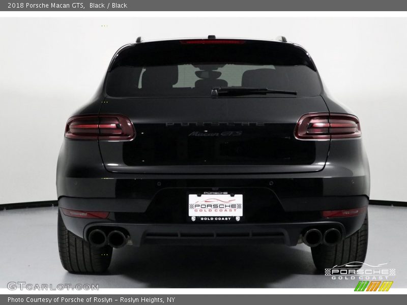 Black / Black 2018 Porsche Macan GTS