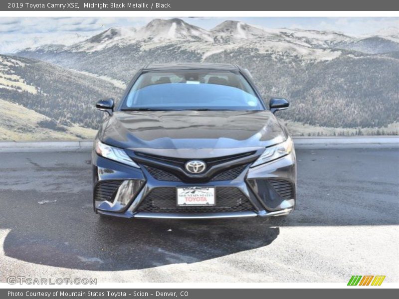 Midnight Black Metallic / Black 2019 Toyota Camry XSE