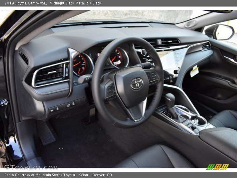 Midnight Black Metallic / Black 2019 Toyota Camry XSE