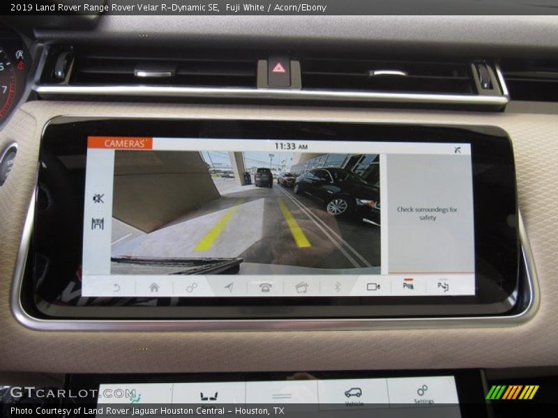 Fuji White / Acorn/Ebony 2019 Land Rover Range Rover Velar R-Dynamic SE
