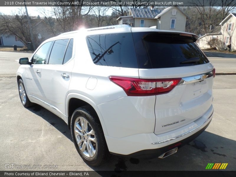 Iridescent Pearl Tricoat / High Country Jet Black/Loft Brown 2018 Chevrolet Traverse High Country AWD