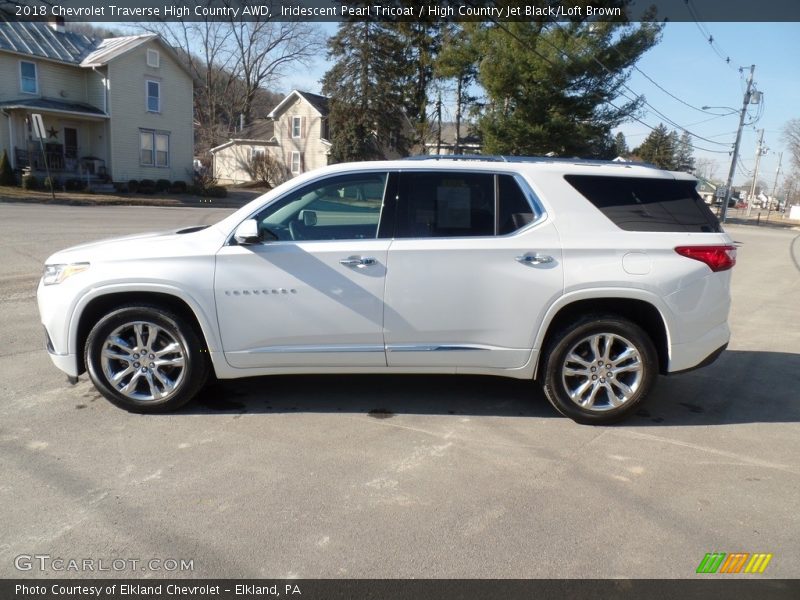 Iridescent Pearl Tricoat / High Country Jet Black/Loft Brown 2018 Chevrolet Traverse High Country AWD