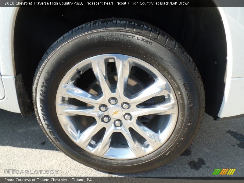 Iridescent Pearl Tricoat / High Country Jet Black/Loft Brown 2018 Chevrolet Traverse High Country AWD