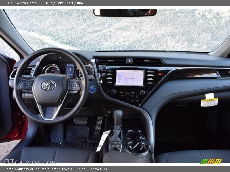 Ruby Flare Pearl / Black 2019 Toyota Camry LE