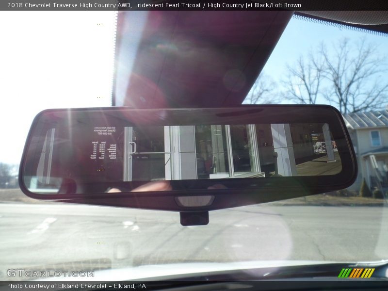 Iridescent Pearl Tricoat / High Country Jet Black/Loft Brown 2018 Chevrolet Traverse High Country AWD