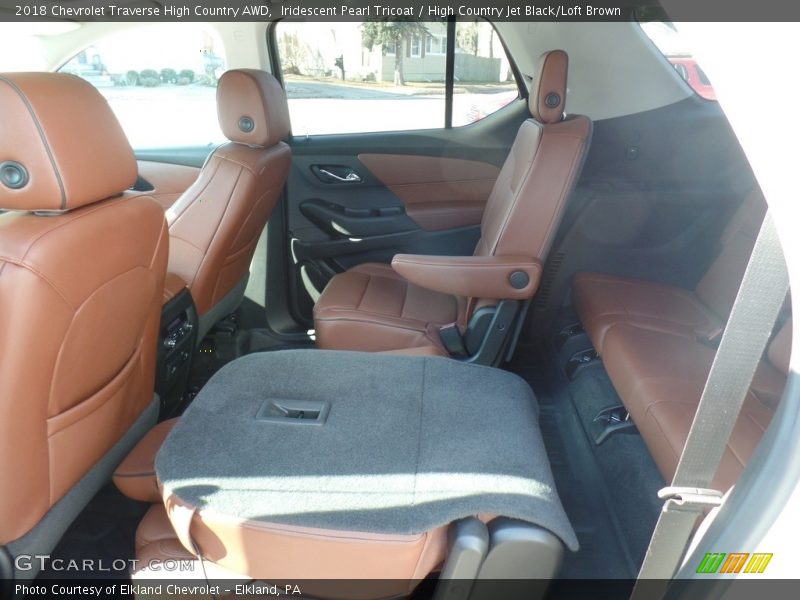 Iridescent Pearl Tricoat / High Country Jet Black/Loft Brown 2018 Chevrolet Traverse High Country AWD