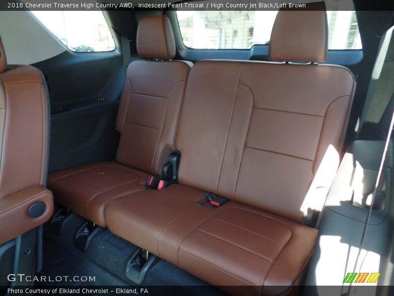 Iridescent Pearl Tricoat / High Country Jet Black/Loft Brown 2018 Chevrolet Traverse High Country AWD
