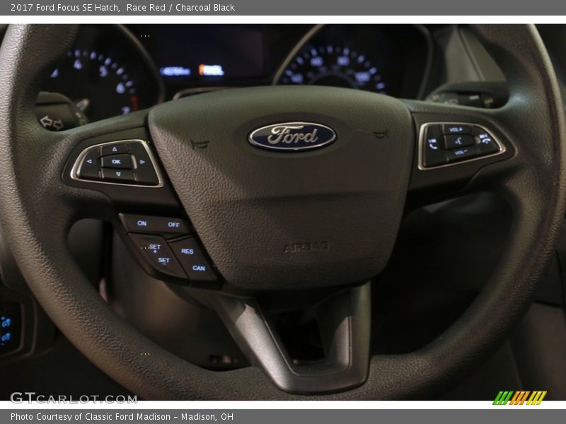 Race Red / Charcoal Black 2017 Ford Focus SE Hatch