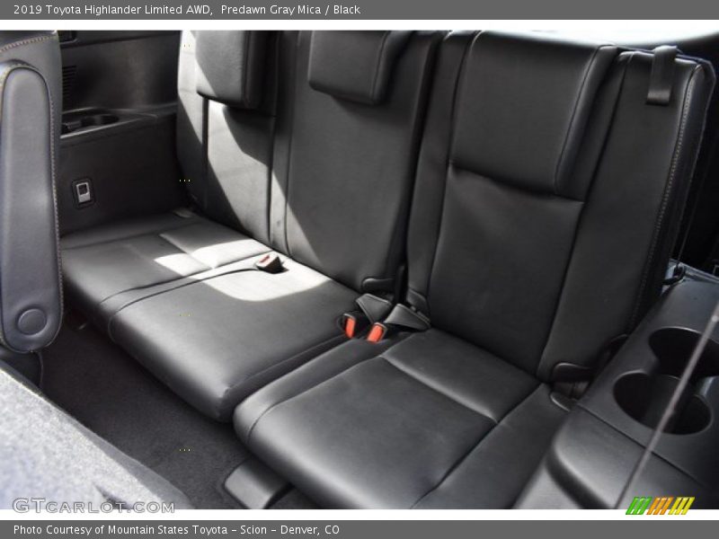 Predawn Gray Mica / Black 2019 Toyota Highlander Limited AWD