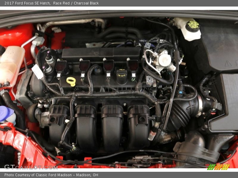Race Red / Charcoal Black 2017 Ford Focus SE Hatch