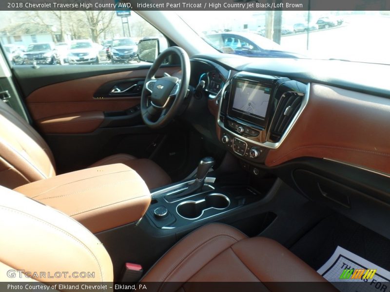 Iridescent Pearl Tricoat / High Country Jet Black/Loft Brown 2018 Chevrolet Traverse High Country AWD