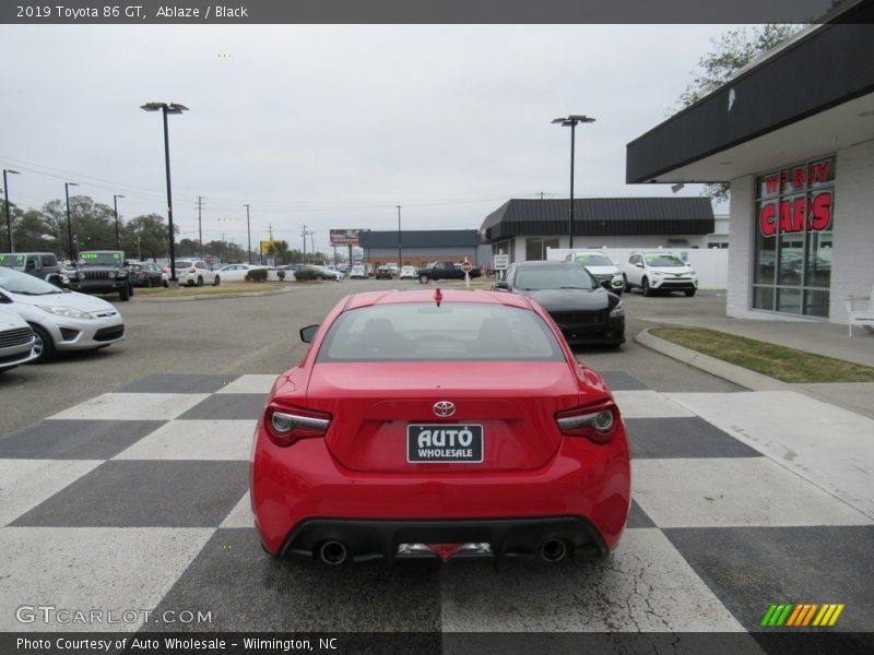 Ablaze / Black 2019 Toyota 86 GT