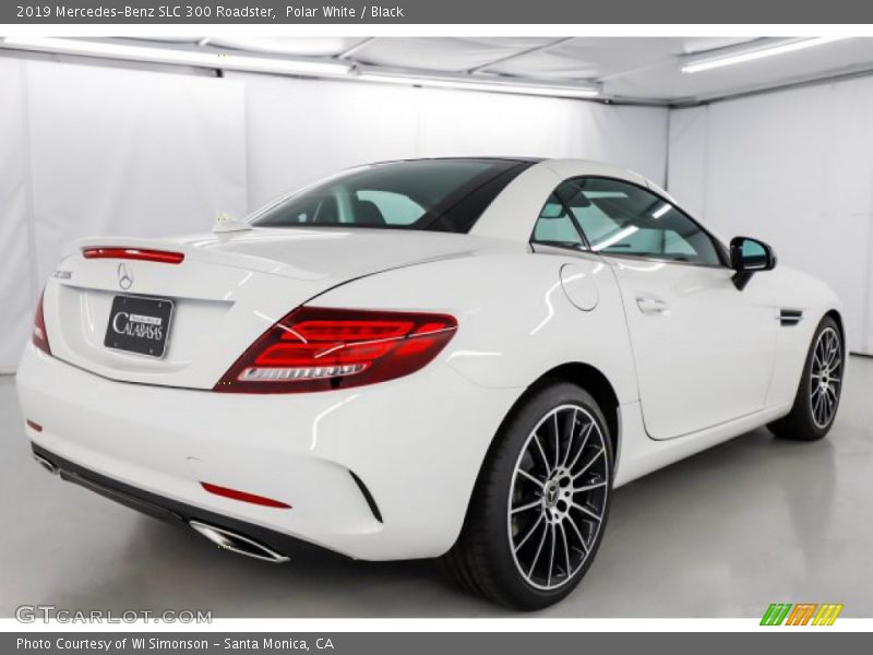 Polar White / Black 2019 Mercedes-Benz SLC 300 Roadster