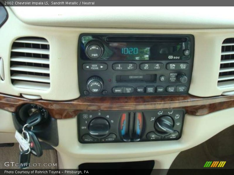 Sandrift Metallic / Neutral 2002 Chevrolet Impala LS