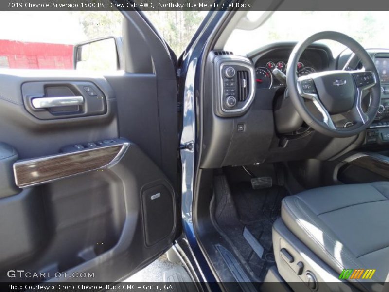 Northsky Blue Metallic / Jet Black 2019 Chevrolet Silverado 1500 RST Crew Cab 4WD