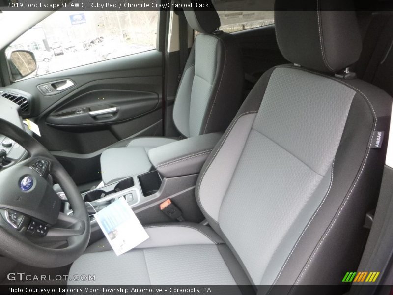 Ruby Red / Chromite Gray/Charcoal Black 2019 Ford Escape SE 4WD