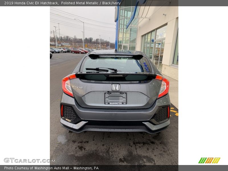 Polished Metal Metallic / Black/Ivory 2019 Honda Civic EX Hatchback