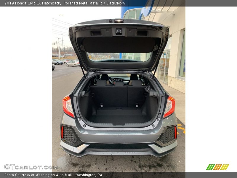 Polished Metal Metallic / Black/Ivory 2019 Honda Civic EX Hatchback