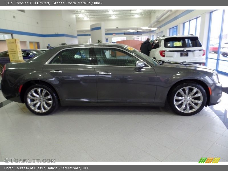 Granite Crystal Metallic / Black 2019 Chrysler 300 Limited
