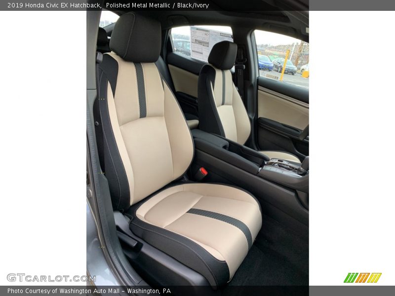 Polished Metal Metallic / Black/Ivory 2019 Honda Civic EX Hatchback
