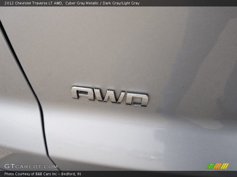 Cyber Gray Metallic / Dark Gray/Light Gray 2012 Chevrolet Traverse LT AWD