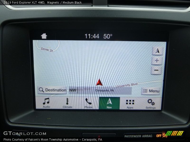 Magnetic / Medium Black 2019 Ford Explorer XLT 4WD
