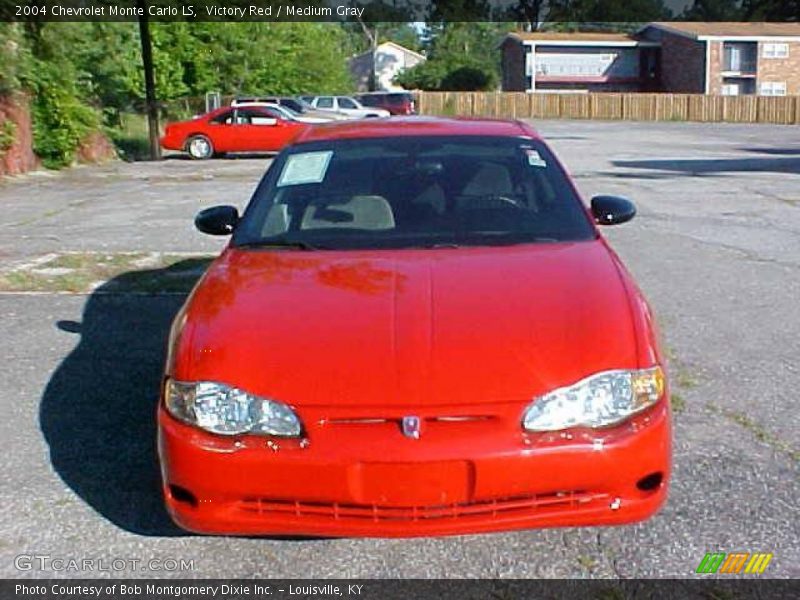 Victory Red / Medium Gray 2004 Chevrolet Monte Carlo LS