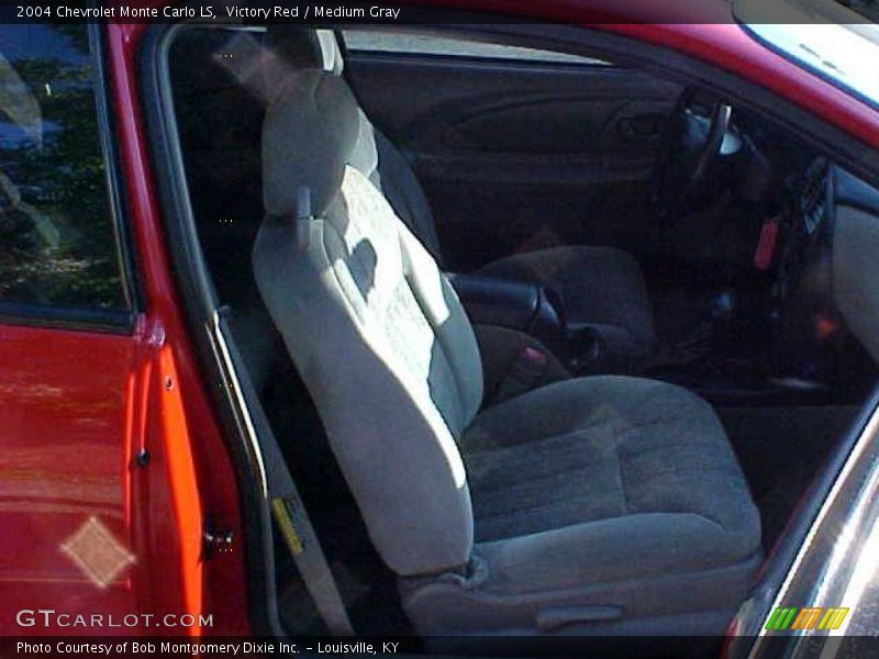 Victory Red / Medium Gray 2004 Chevrolet Monte Carlo LS