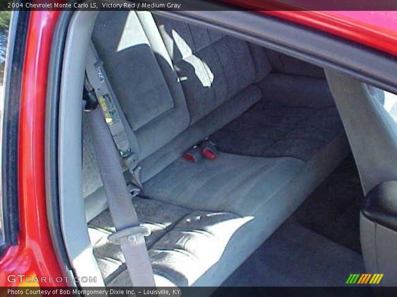 Victory Red / Medium Gray 2004 Chevrolet Monte Carlo LS