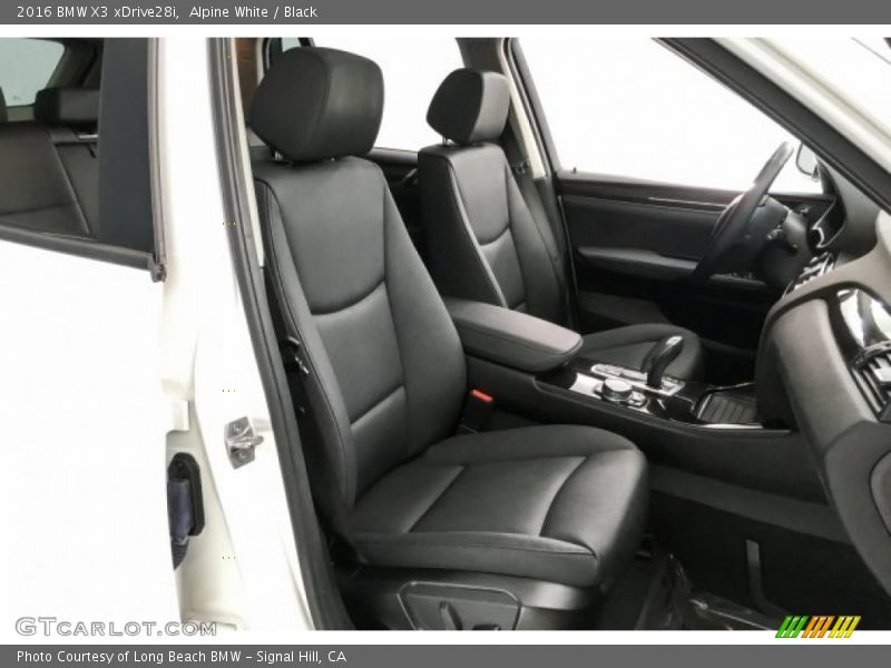 Alpine White / Black 2016 BMW X3 xDrive28i