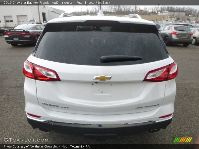 Iridescent Pearl Tricoat / Jet Black 2019 Chevrolet Equinox Premier AWD