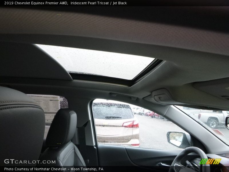 Iridescent Pearl Tricoat / Jet Black 2019 Chevrolet Equinox Premier AWD