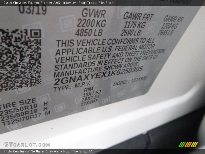 Iridescent Pearl Tricoat / Jet Black 2019 Chevrolet Equinox Premier AWD