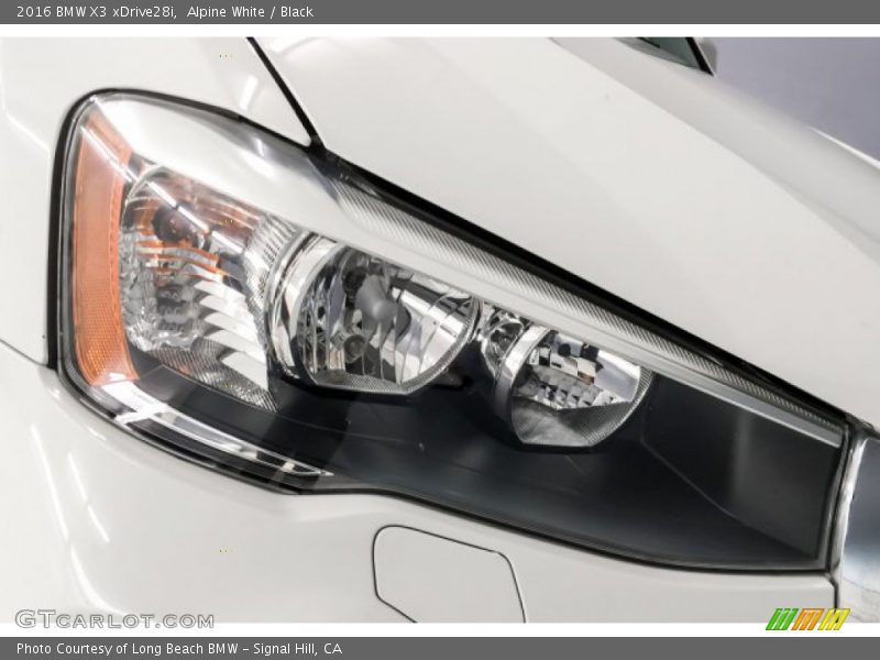 Alpine White / Black 2016 BMW X3 xDrive28i