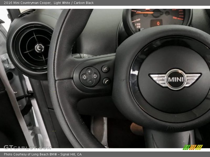 Light White / Carbon Black 2016 Mini Countryman Cooper