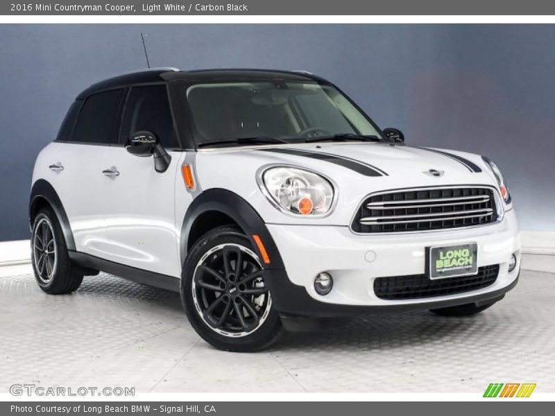 Light White / Carbon Black 2016 Mini Countryman Cooper