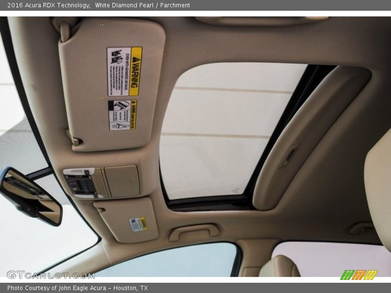White Diamond Pearl / Parchment 2016 Acura RDX Technology