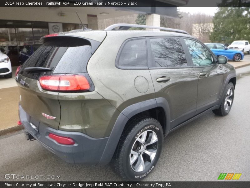 ECO Green Pearl / Morocco - Black 2014 Jeep Cherokee Trailhawk 4x4