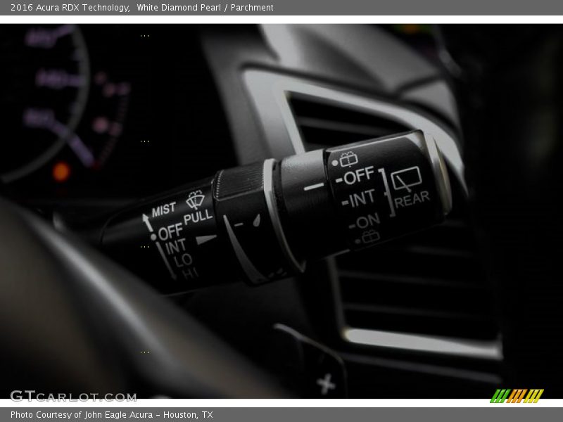 White Diamond Pearl / Parchment 2016 Acura RDX Technology