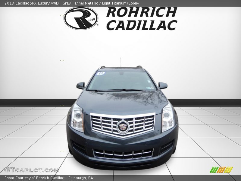 Gray Flannel Metallic / Light Titanium/Ebony 2013 Cadillac SRX Luxury AWD