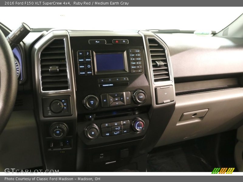 Ruby Red / Medium Earth Gray 2016 Ford F150 XLT SuperCrew 4x4