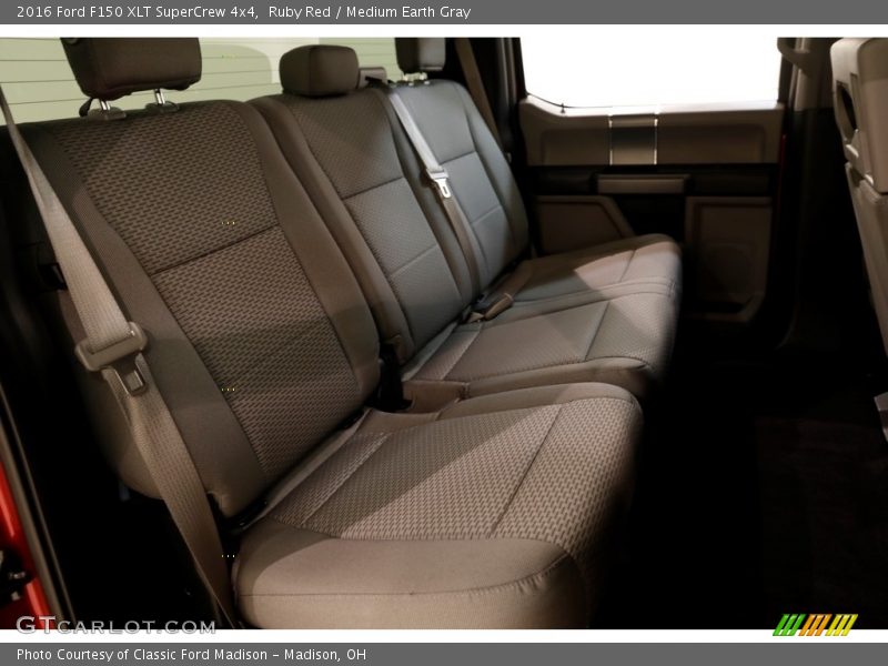 Ruby Red / Medium Earth Gray 2016 Ford F150 XLT SuperCrew 4x4