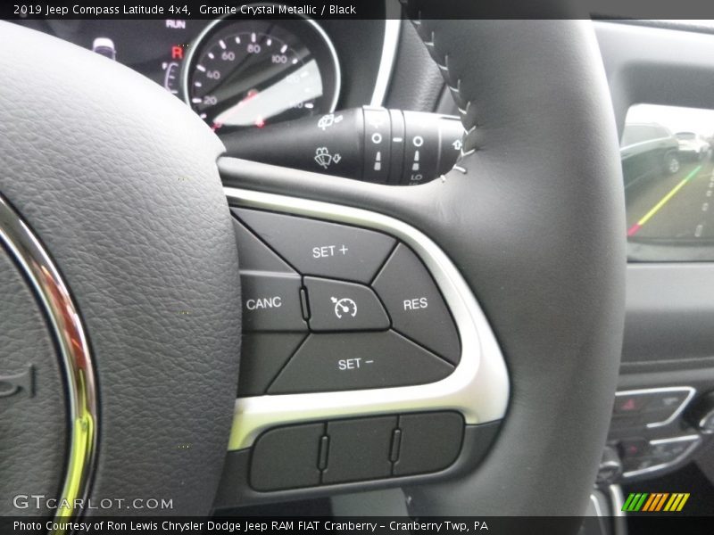 Granite Crystal Metallic / Black 2019 Jeep Compass Latitude 4x4